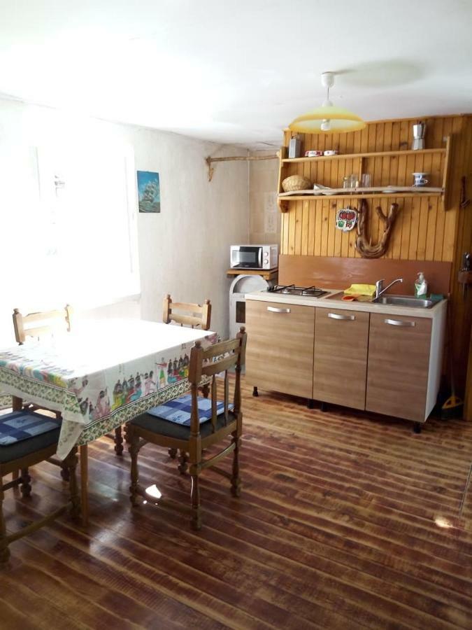 Apartman Dinko Лубеница Екстериор снимка