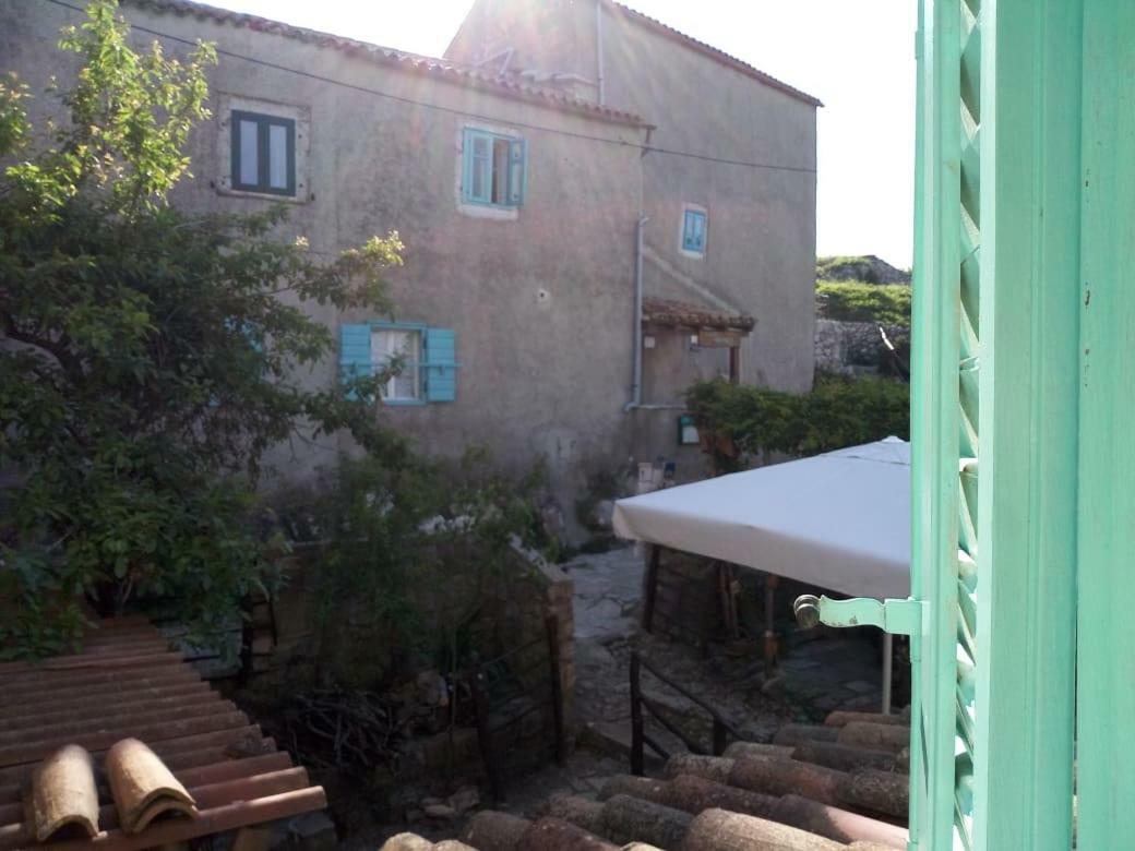 Apartman Dinko Лубеница Екстериор снимка